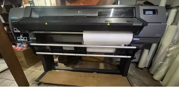 Impressora Seminova HP Latex115 com 6 cabeças de impressão e velocidade de até 48 m²/h . Investimento de R$ 44.000,000. Maquina está em Guarulhos - SP.