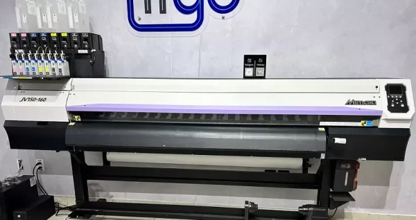 Impressora Sublimática Mimaki JV150-160 e velocidade de impressão: 56.2m²/h. Investimento de R$ 49.900,00, maquina está em São Paulo - SP.