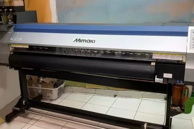 Impressora de Sublimação Mimaki TS3-1600 1 DX5 (cabeça falhando, recomenda-se a troca). Investimento de R$ 13.000,00, maquina está em São Paulo - SP.