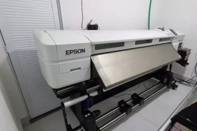 Impressora Sublimatica Epson F7070 com Resolução máxima de impressão: 1440 x 720 dpi. Investimento de R$ 38.000,00, maquina está em Fortaleza - Ceará.