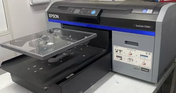 Combo Impressora Epson DTG F2100, Mister T10 e Prensa Térmica Mogk. Investimento de R$ 78.900,00. Entrada R$40.000,00 + saldo no cartão em 12x