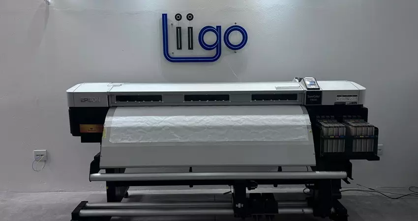 Impressora Sublimática Epson F9200. Cabeça: PrecisionCore (1 ou 2 cabeças de impressão nova na caixa). Local: São Paulo - SP. R$53.000,00.